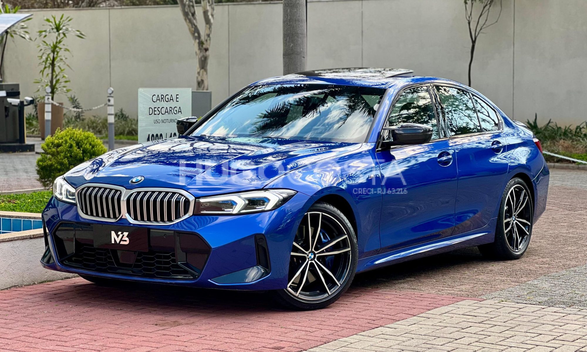 BMW-320I-2.0-TURBO-M-SPORT-2023-1-1